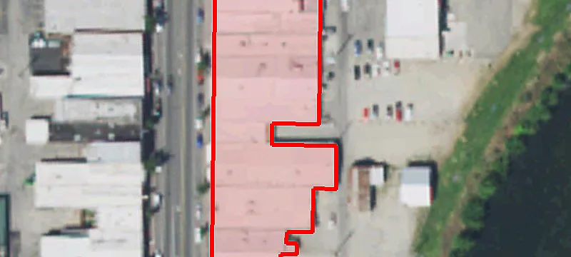 16 Main St