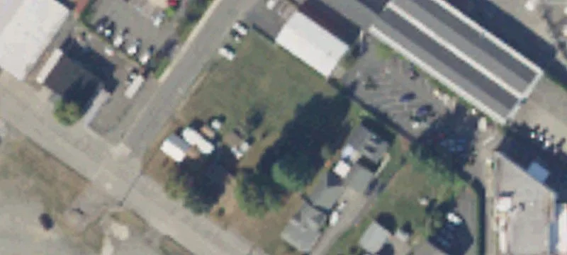 1409 3rd St