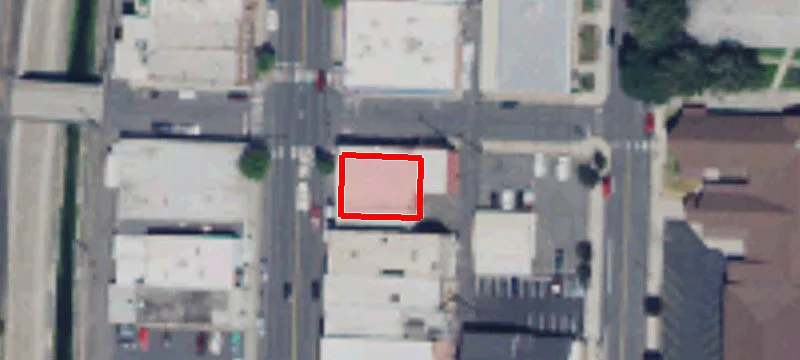 124 Main St