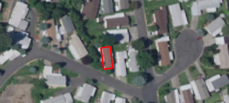 933 Robin Dr