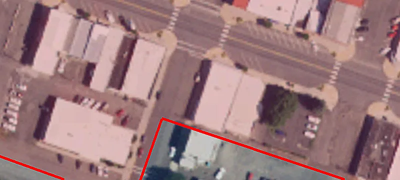 4 Main Ave
