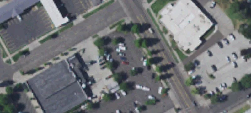 211 2nd Ave