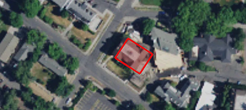 700 Campus St
