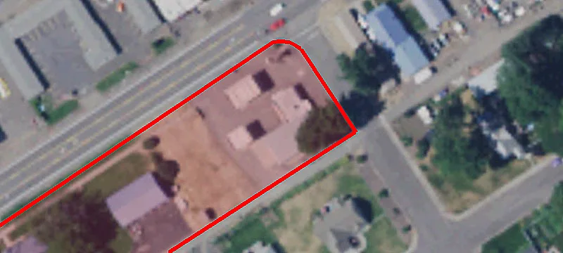 401 Main St