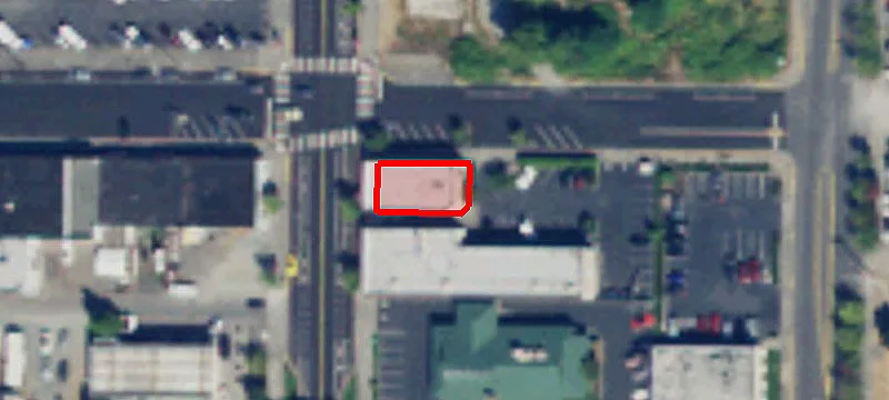 1001 Commercial Ave