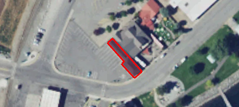 245 Lakeshore Dr