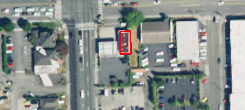 3105 Broadway