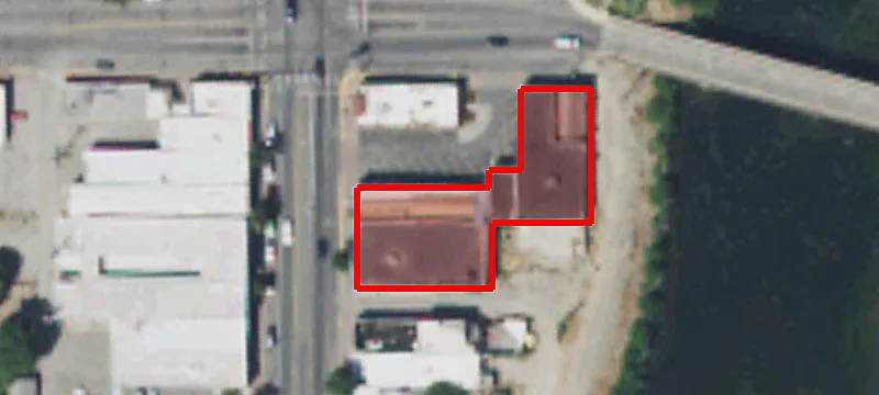 7 Main St