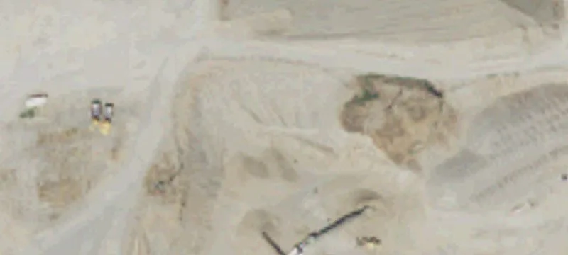4 Sand Dust Rd