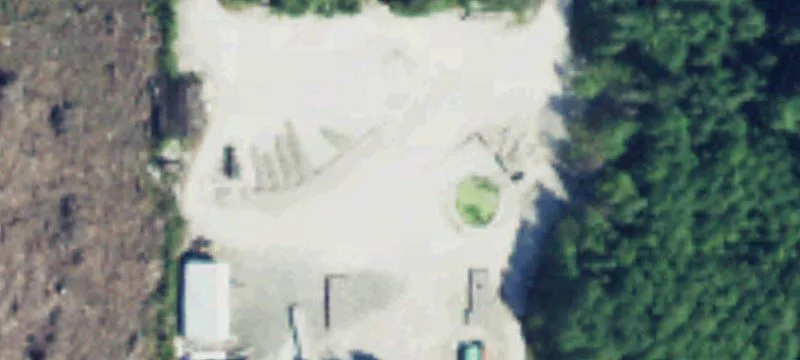 15 Bay Ctr Rd