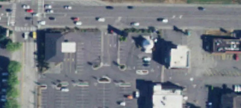 Lakeway Dr