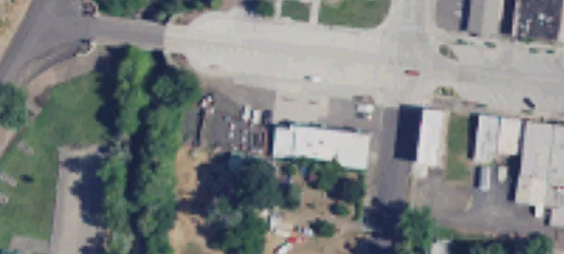 90 2nd St