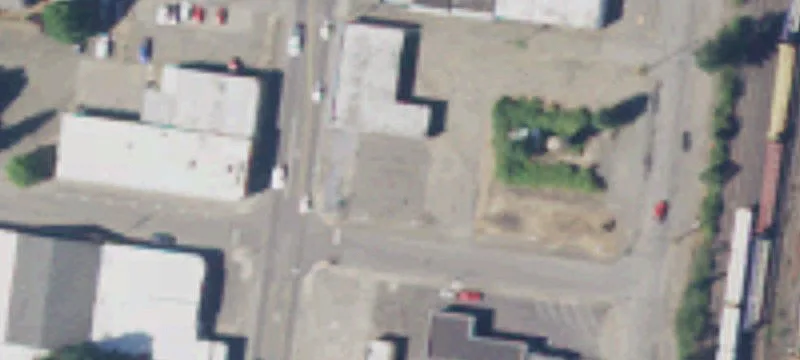 720 4th St