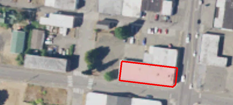 228 2nd St