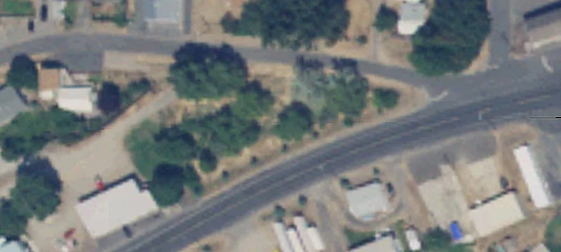 221 Coulee Blvd