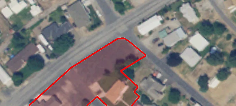 32 Grand Ave