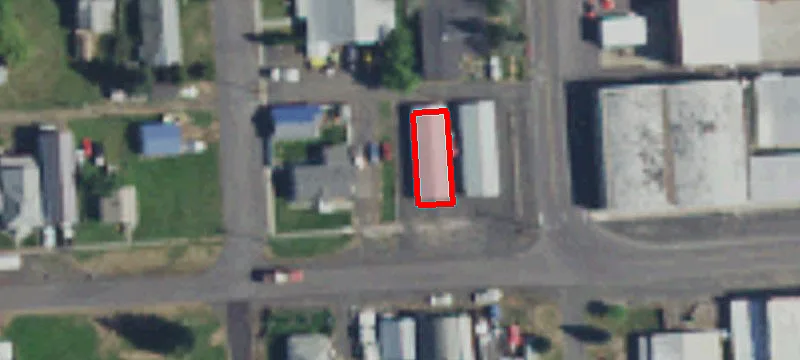 402 Main St