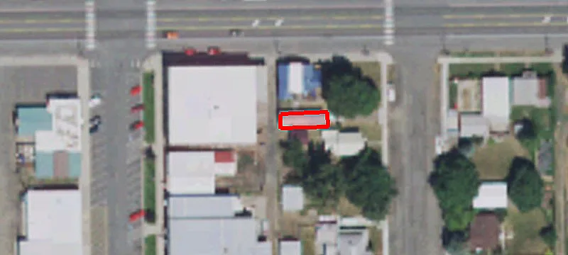 235 Broadway Ave