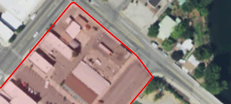 105 Oak St