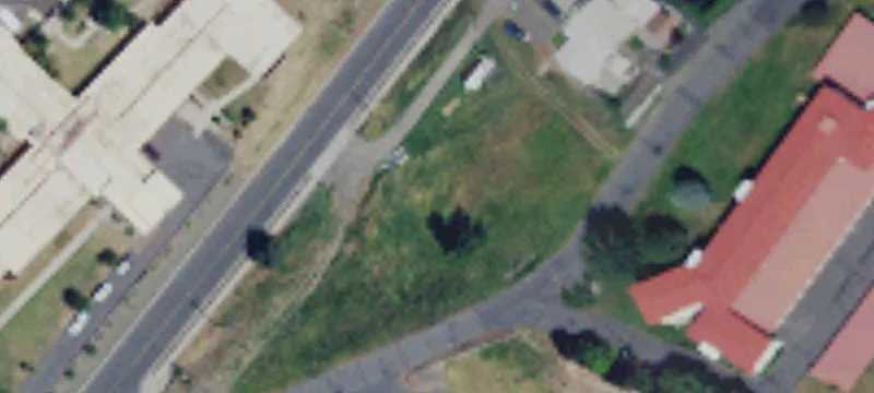 1055 Fairview St
