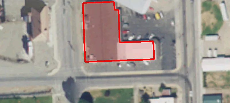 1202 Main St