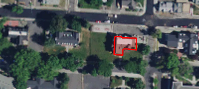 820 Linden St