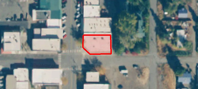 204 2nd Ave