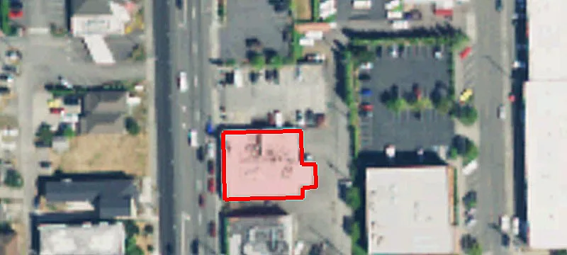 3121 Broadway