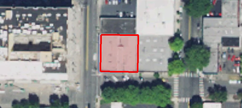 1703 Main St