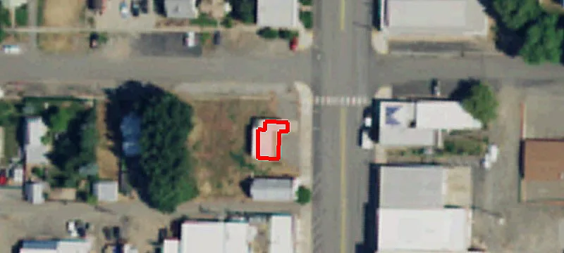 108 Chelan Ave