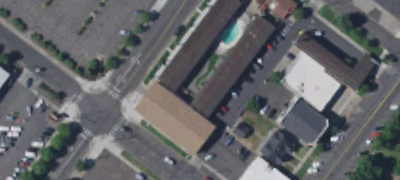 325 Main St