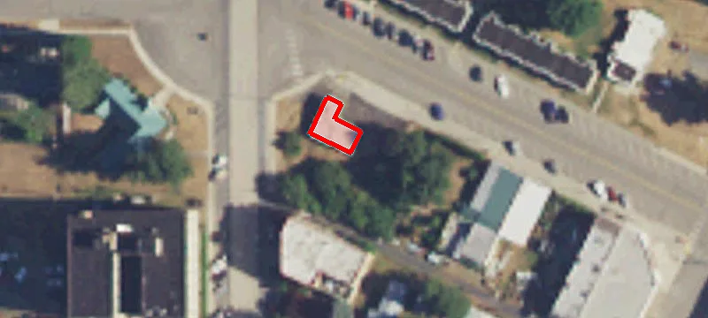102 5th Ave