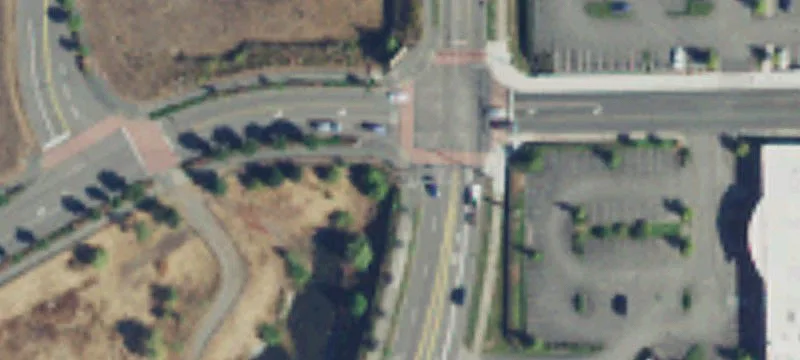 Chain Lk Rd