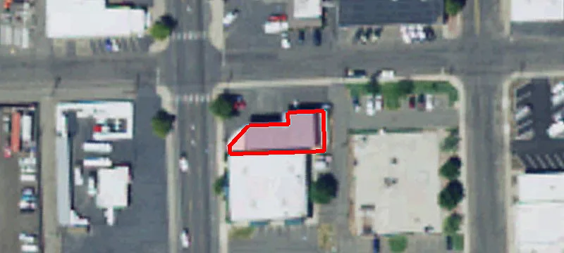 2nd Ave At N Main St
