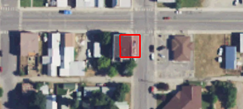 301 Main St
