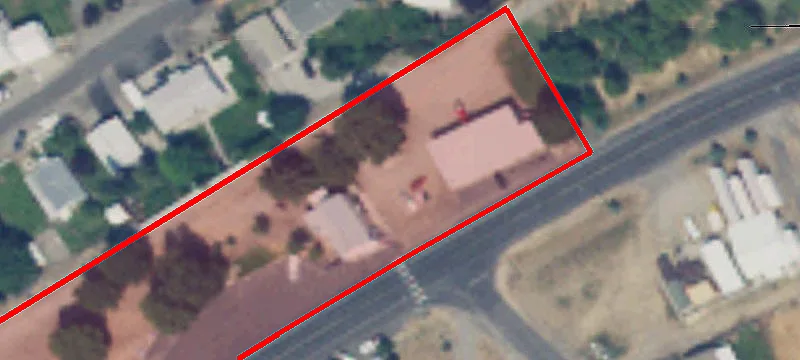 121 Coulee Blvd
