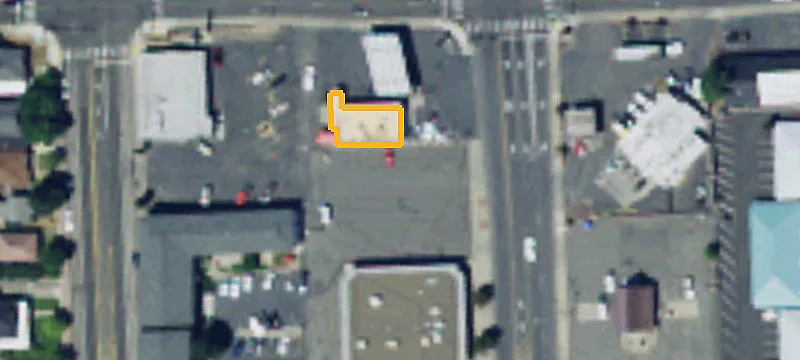 707 Main St