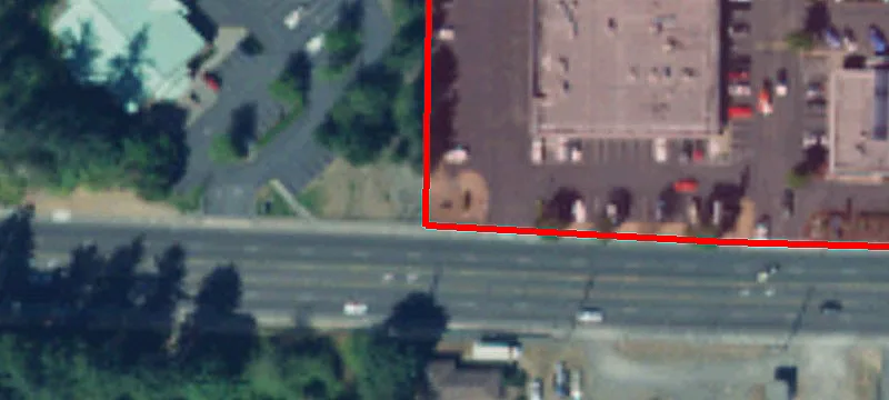112th E St