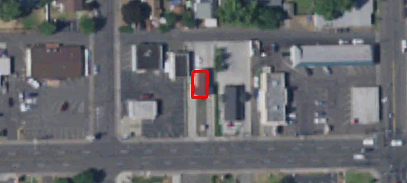 1615 Isaacs Ave