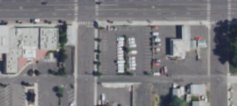 2nd Ave At E Main St