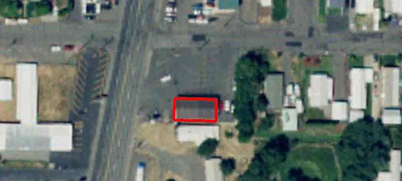 4101 Main St