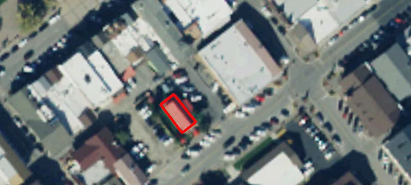 215 9th St