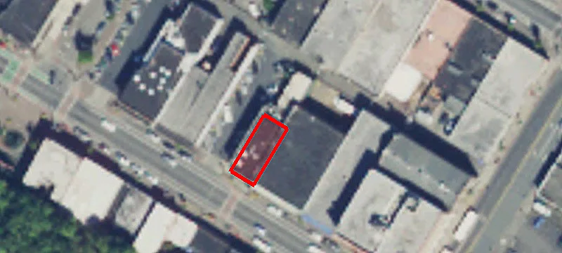 117 1st St