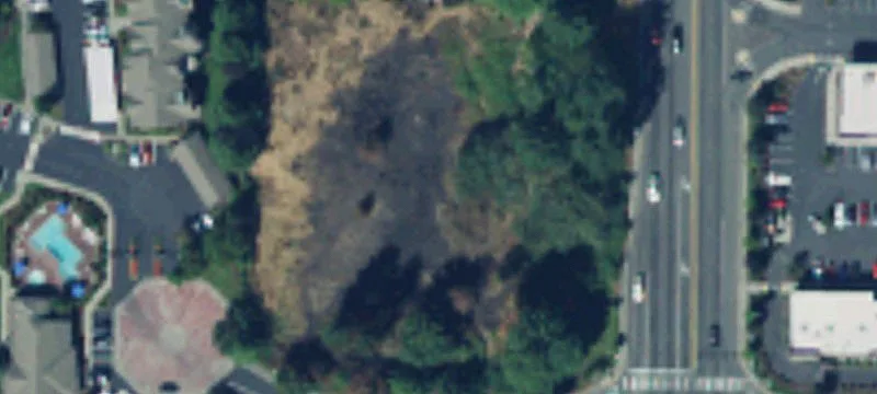 13106 Meridian E
