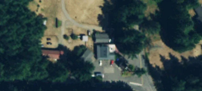 7695 Cultus Bay Rd