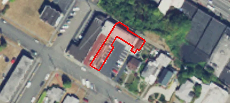 111 2nd St