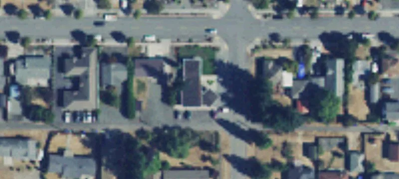 203 4th Ave