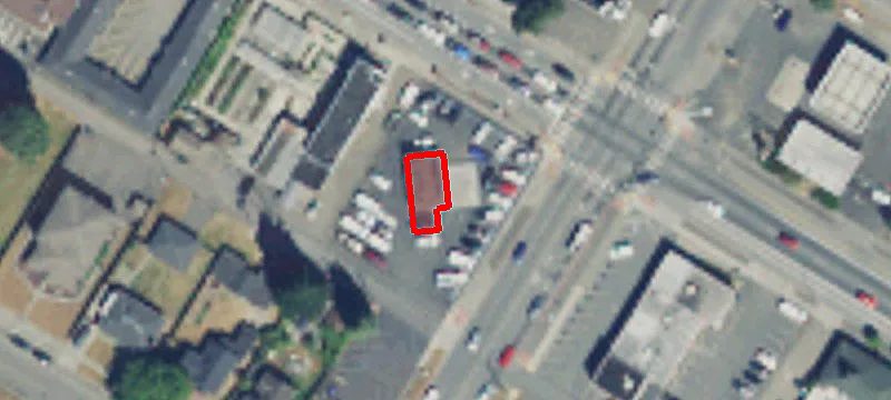 108 Race St