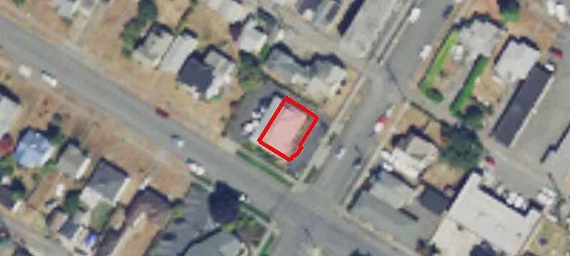 218 Laurel St