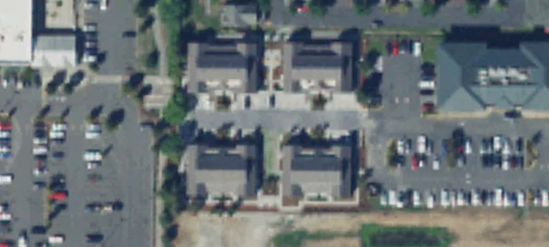 5822 Graham Ave